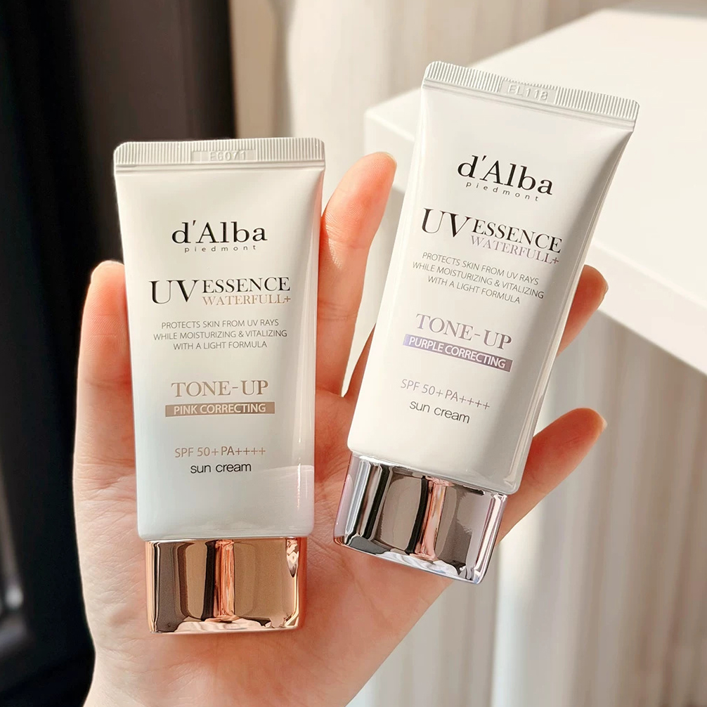 ดี'อัลบา ยูวี เอสเซนส์ วอเตอร์ - Luxury Skincare Brands บทวิจารณ์และราคา